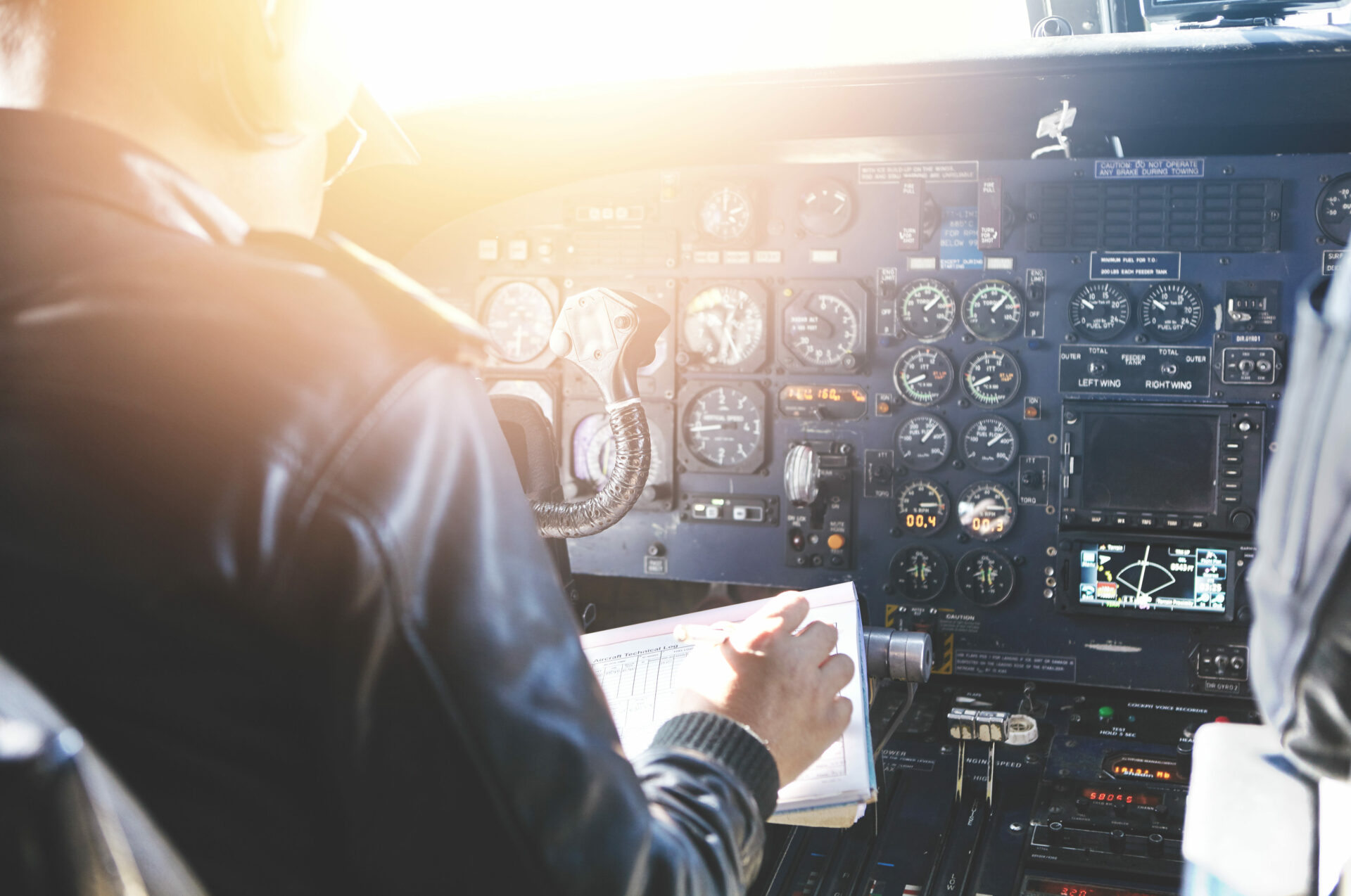 cropped-AdobeStock_134223529-copilote-2.jpeg