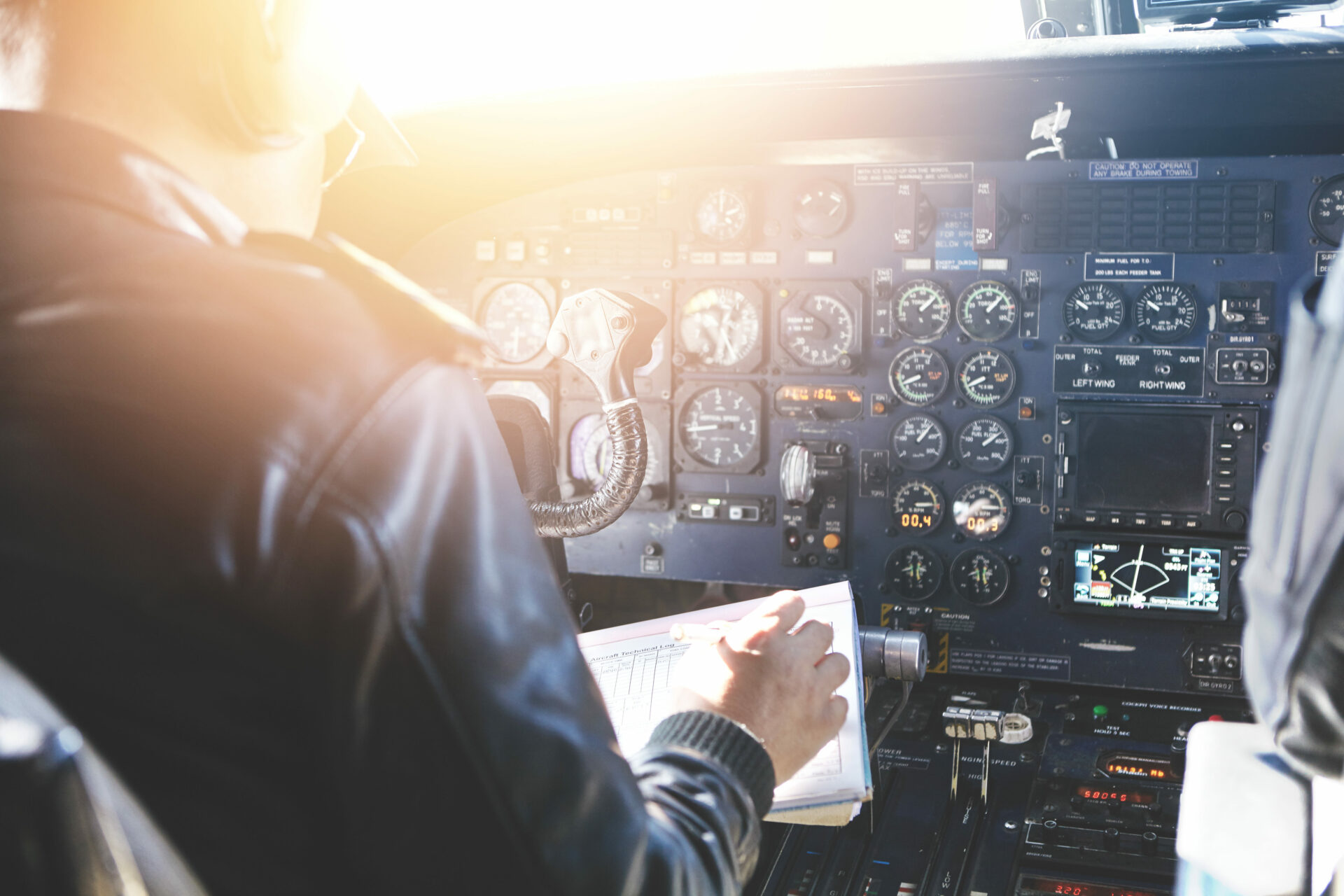 cropped-AdobeStock_134223529-copilote.jpeg