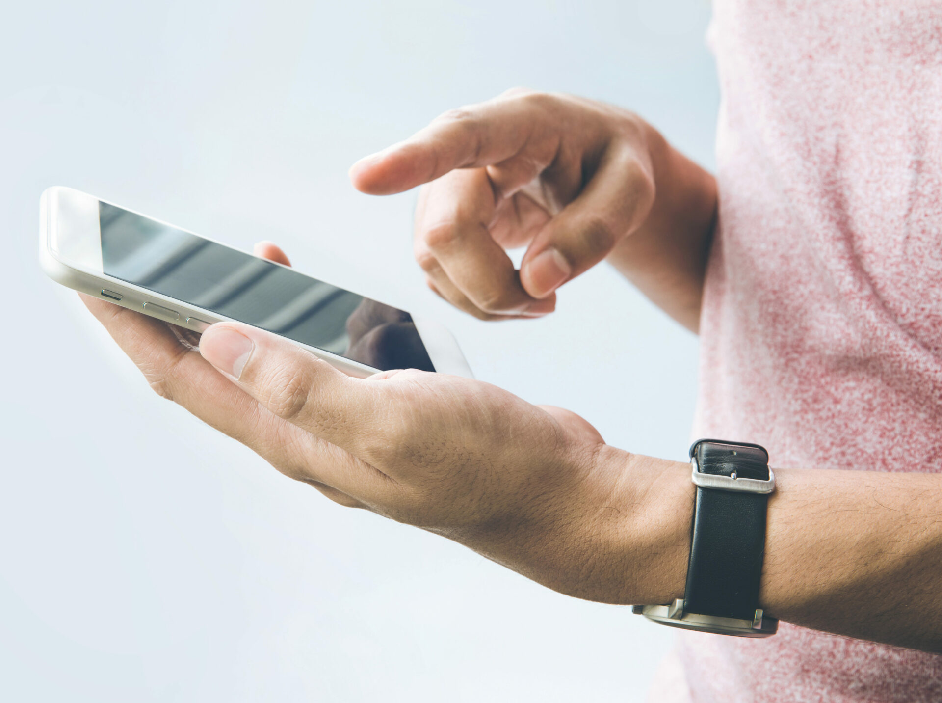 cropped-AdobeStock_217557764-contact-2.jpeg